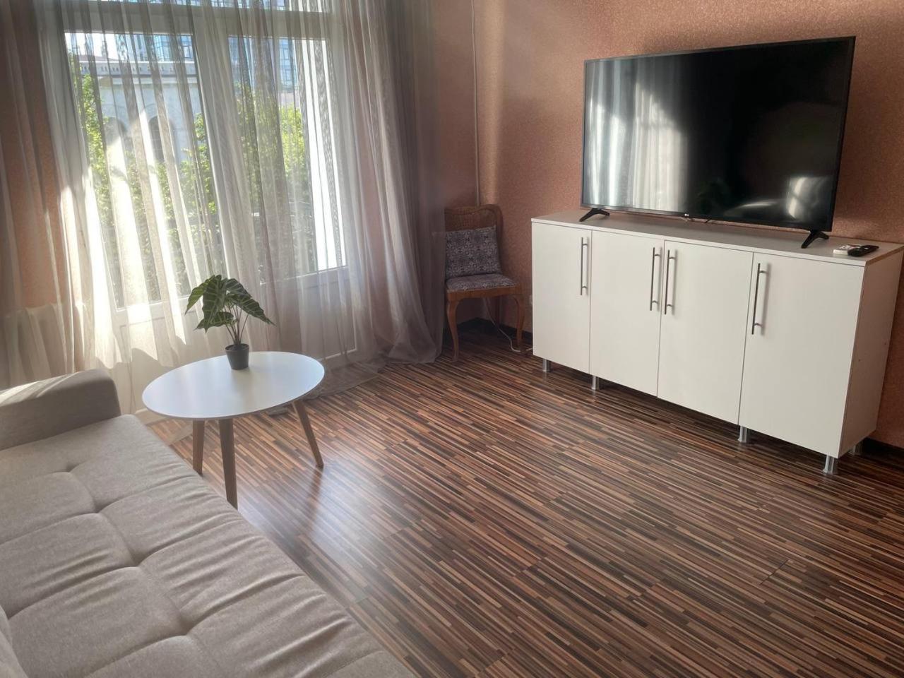 Apartament Central In Chisinau! Экстерьер фото